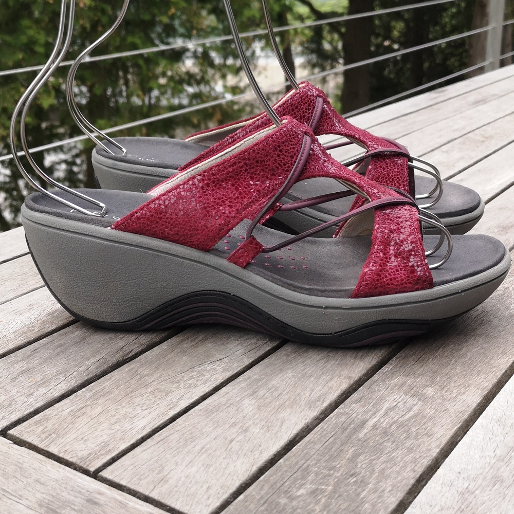 Privo by Clarks burgundy leather sandals